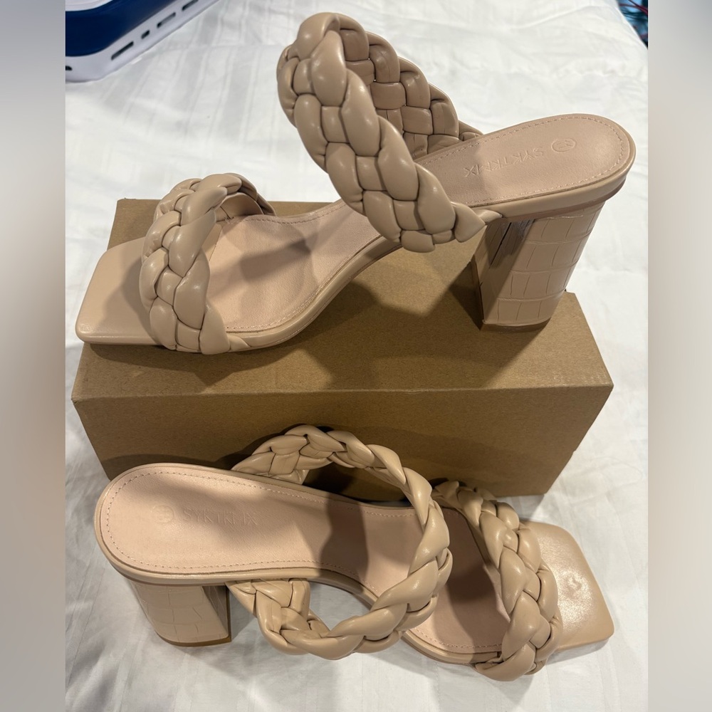 Women’s braided sandals, size 11NIB